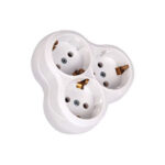 TEB 300.000.707 Razvodnik, utikač kombinovan sa 3 priključnice sa uzemljenjem